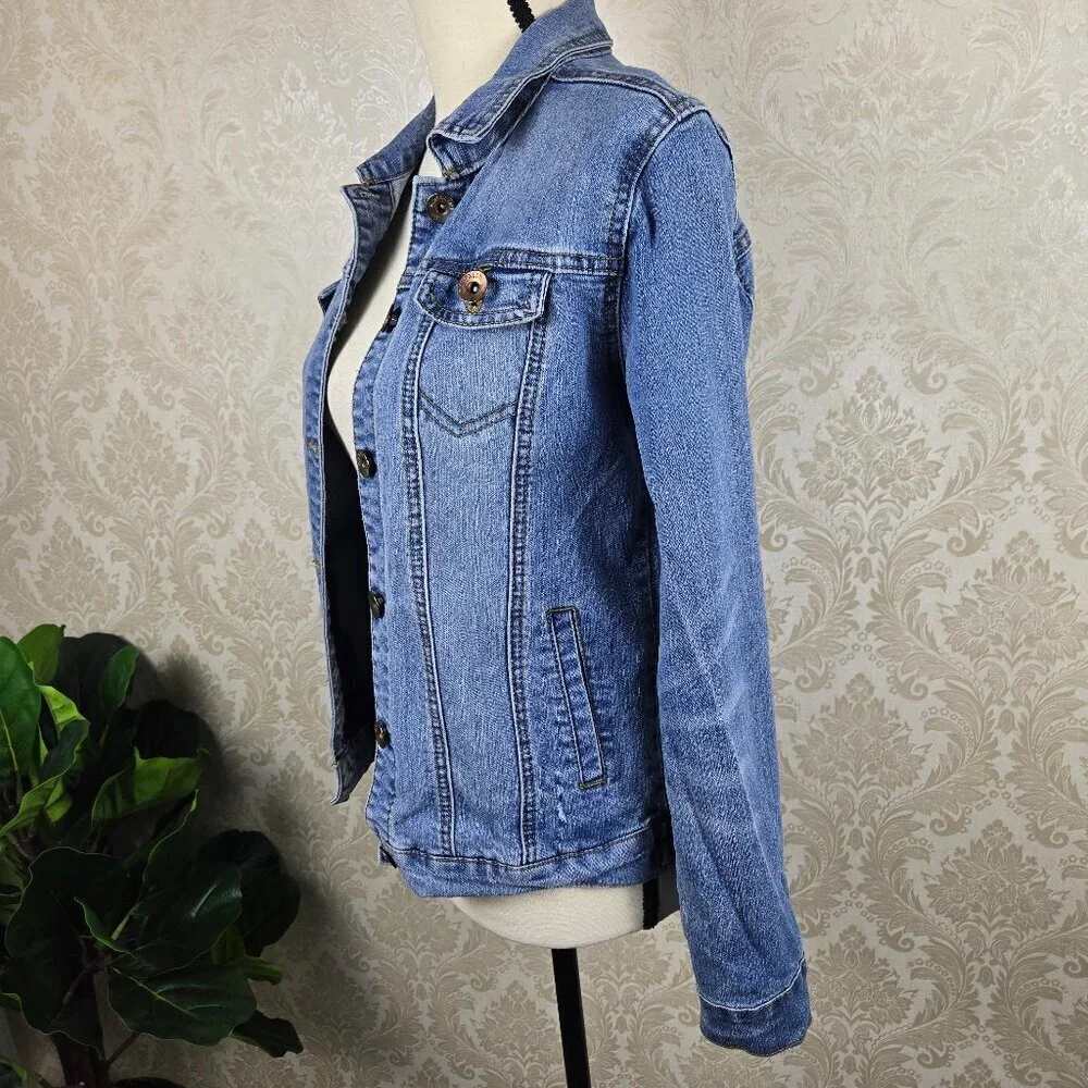 Cavalini Size Small Blue Denim Jean Jacket Button Front Pockets Long Sleeve